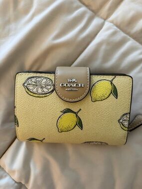 Coach Lemon Print Compact Wallet - Yellow & Tan